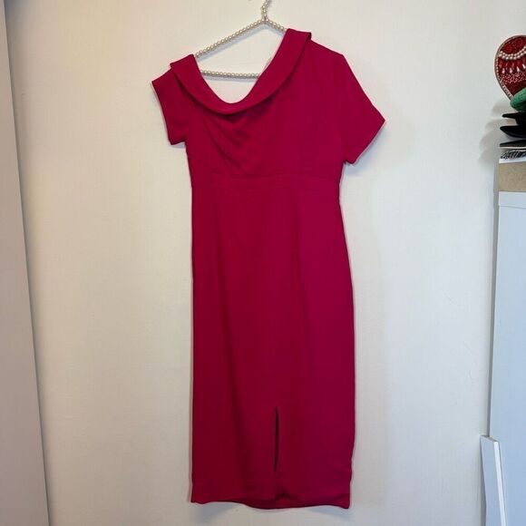 Emilia  George 💚 - Picture 13 of 15